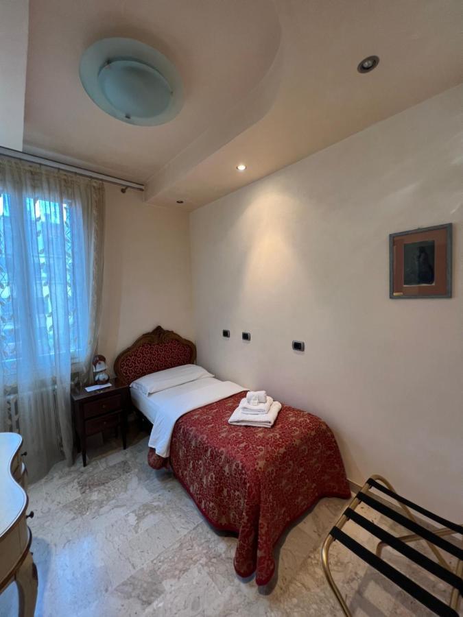Inn เวนิส ภายนอก รูปภาพ
