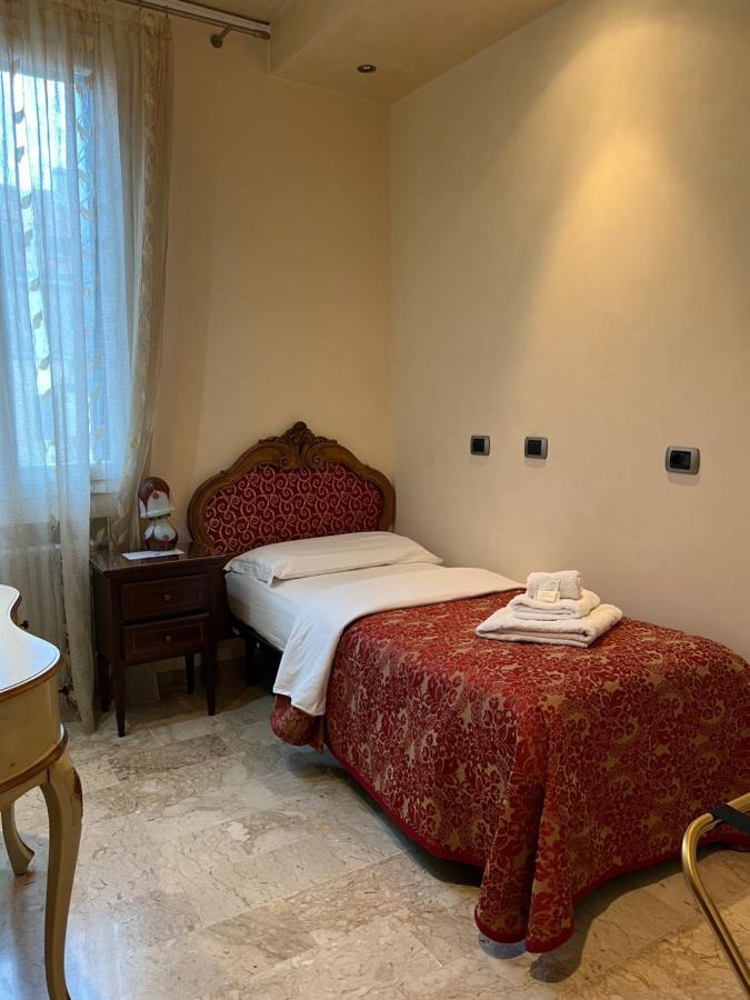 Inn เวนิส ภายนอก รูปภาพ
